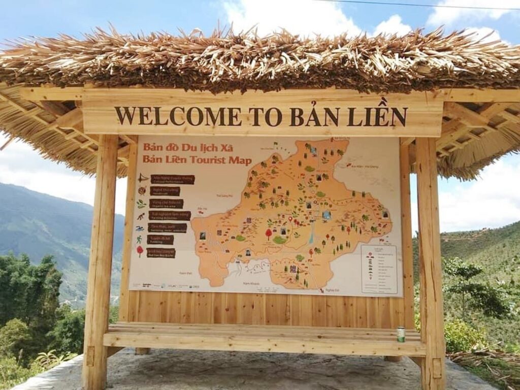 Ban lien Lao cai village