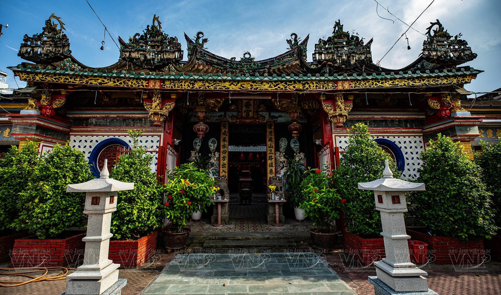 Kien An Cung Pagoda Dong Thap