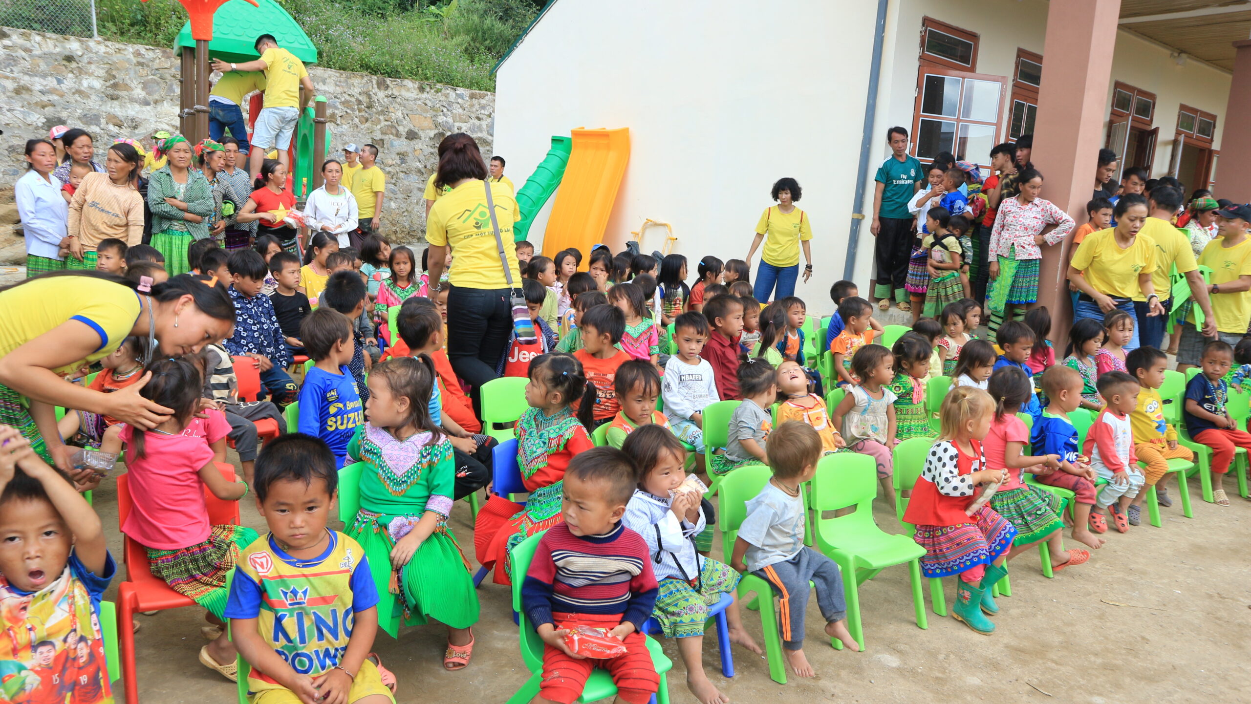 Éducation des enfants issus de minorités ethniques à Bac Ha